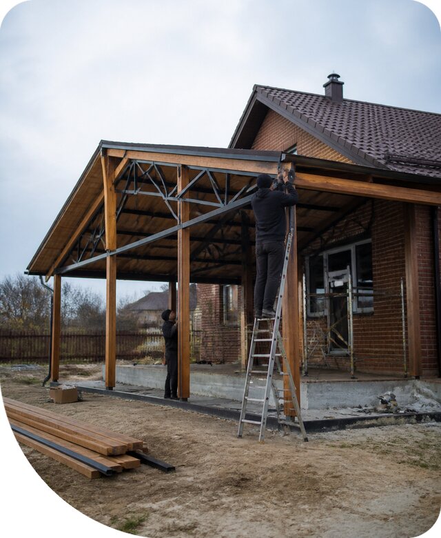 Пристройка навеса к дому и участку в Анжере-Судженске под ключ
